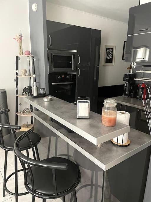 Appartement - Chic Et Cosy A 30 Minutes De Paris Et 25 Minutes De Disney Ozoir-la-Ferriere Exterior photo